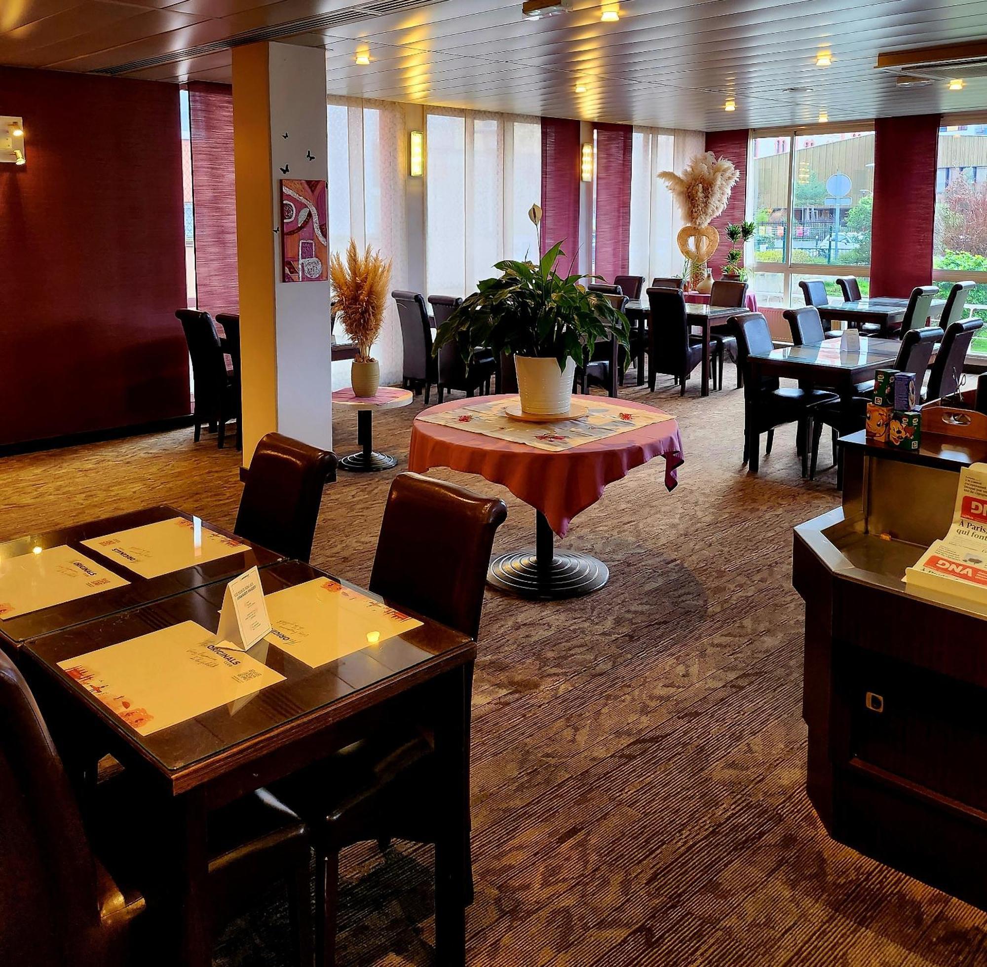 The Originals City, Hotel Le Forum, Strasbourg Nord Schiltigheim Exterior photo