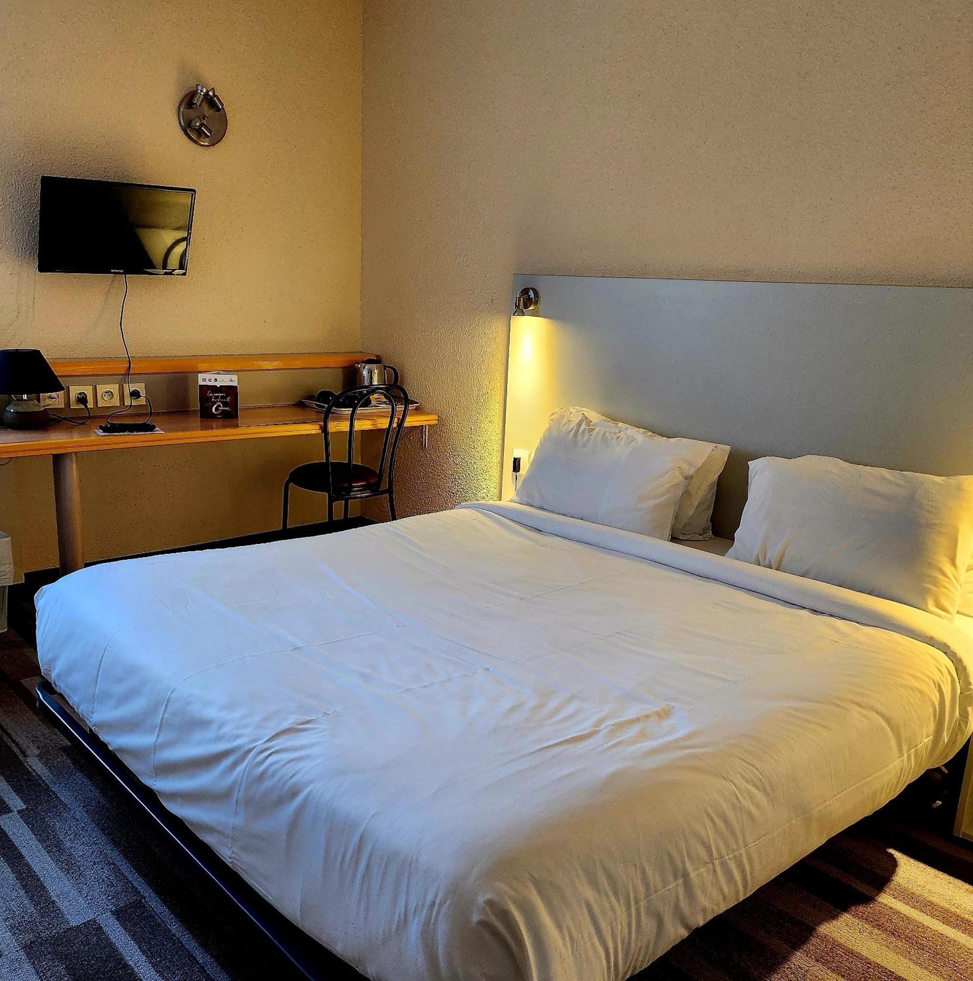 The Originals City, Hotel Le Forum, Strasbourg Nord Schiltigheim Exterior photo